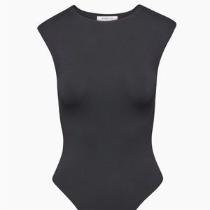Aritzia Babaton Contour Shoulder Pad Bodysuit in black